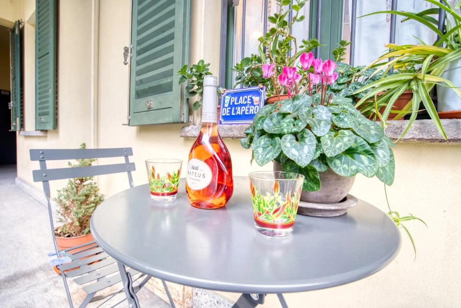 Charming Apartment Parco - Arco Della Pace - Perfect For 5 People Milan